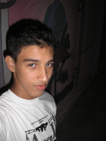 ^^^^^^^@@@ moi @@@^^^^^^^