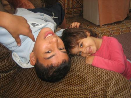 moi et  ma niece hajar bisous
